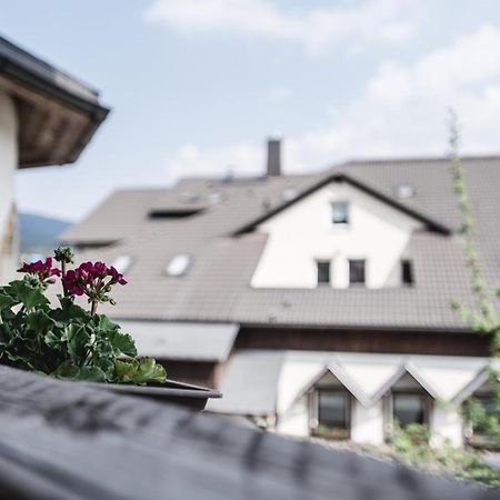 Toschis Station-Motel-Wirtshaus-an der Autobahn Zella-Mehlis Exterior foto
