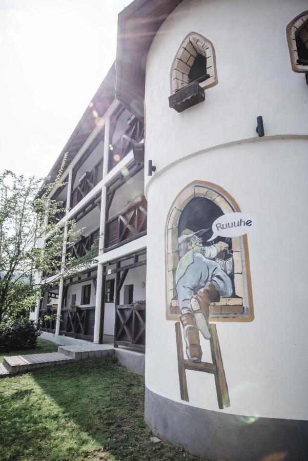 Toschis Station-Motel-Wirtshaus-an der Autobahn Zella-Mehlis Exterior foto